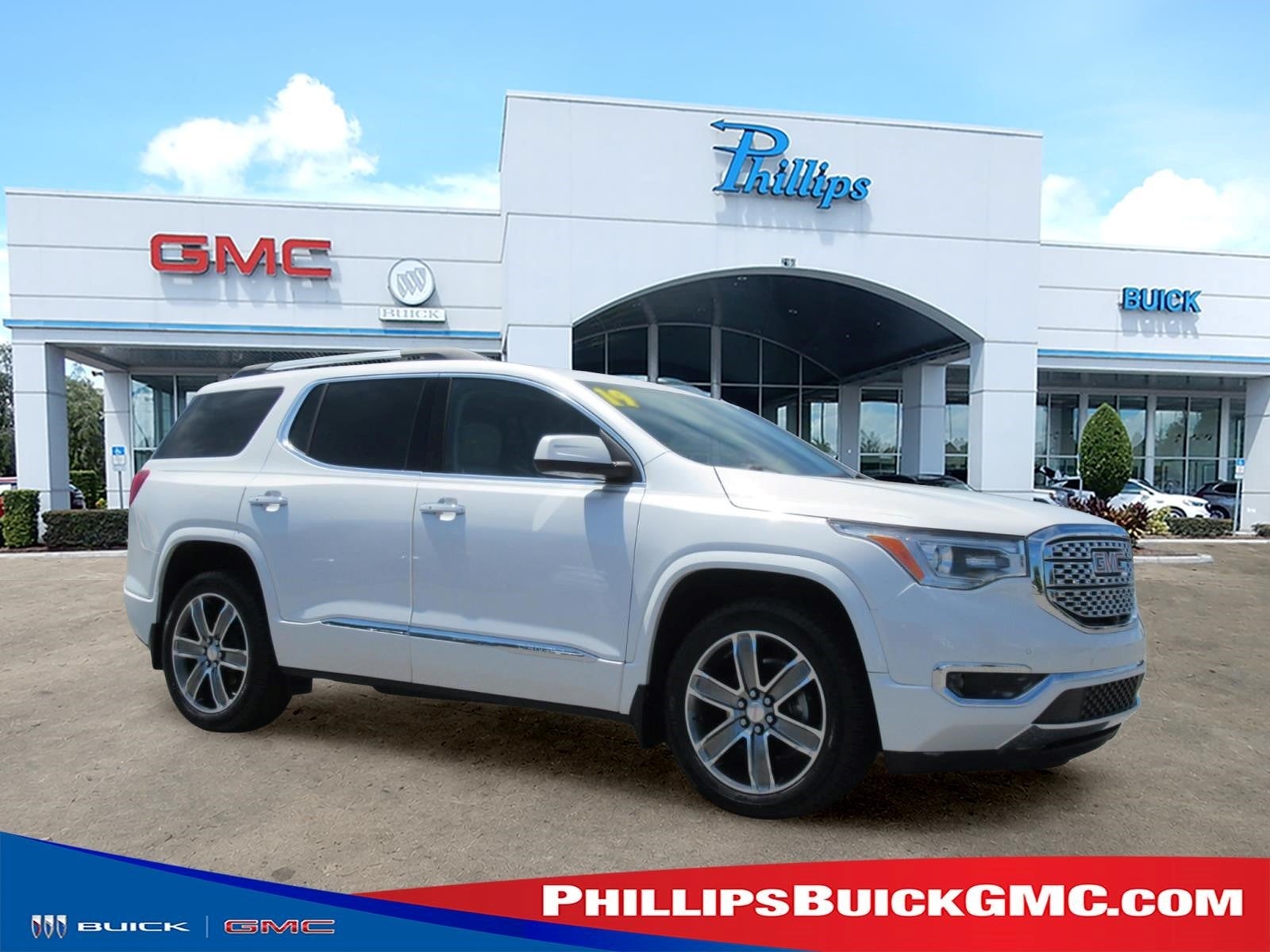 White Frost Tricoat 2019 GMC Acadia SUV / Crossover Front-Wheel Drive Automatic