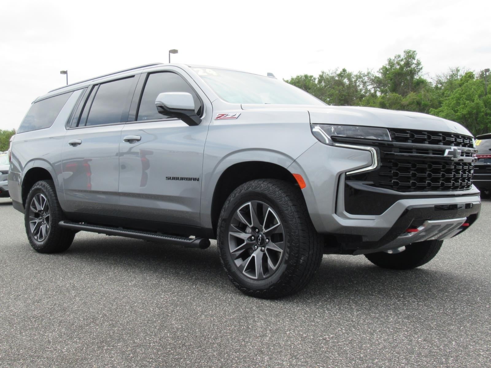 Sterling Gray Metallic 2024 Chevrolet Suburban SUV / Crossover Four-Wheel Drive Automatic