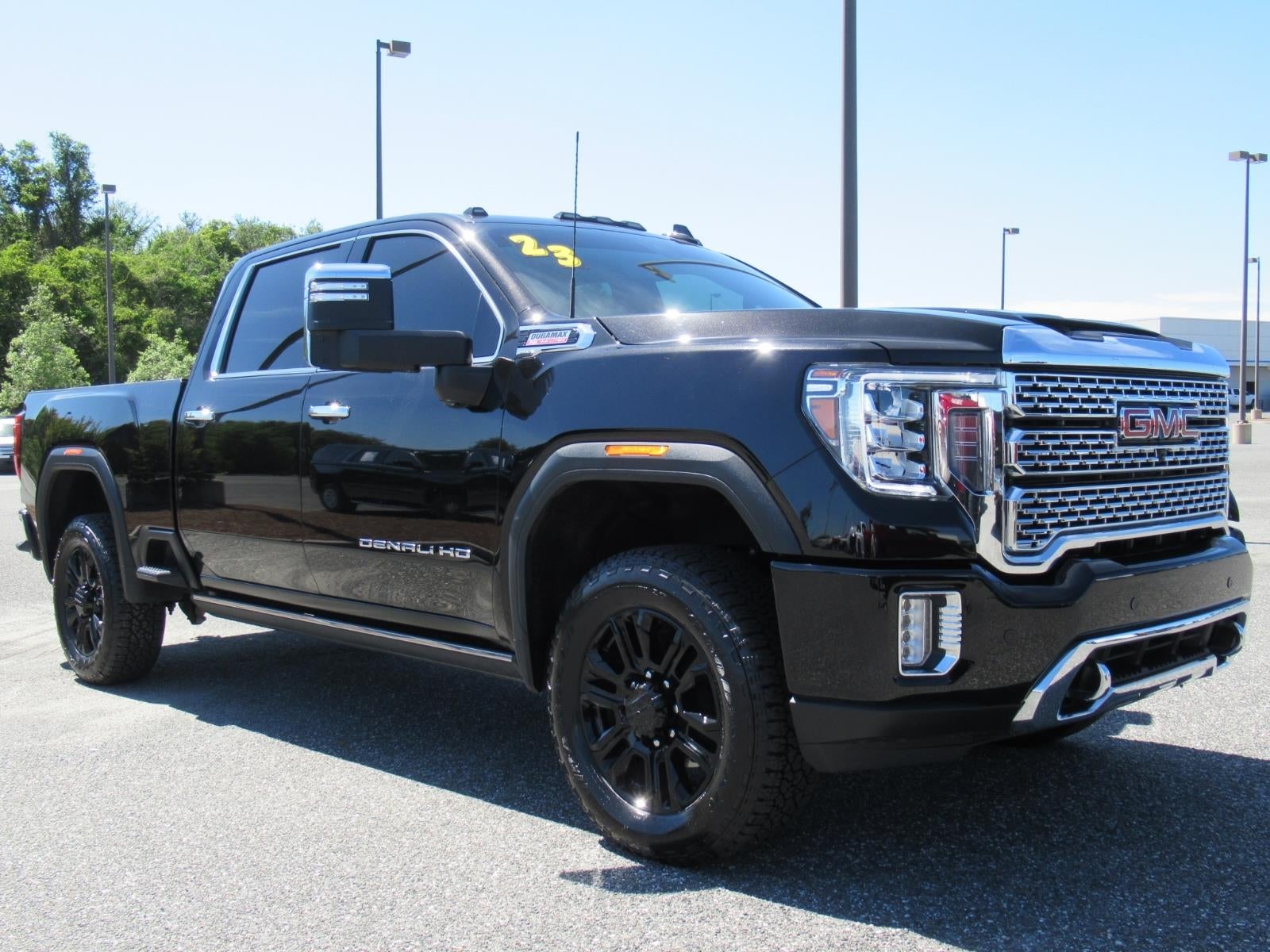 Black (Ebony Twilight Metallic) 2023 GMC Sierra 3500HD Denali Crew Cab 4WD Pickup Truck Four-Wheel Drive Automatic