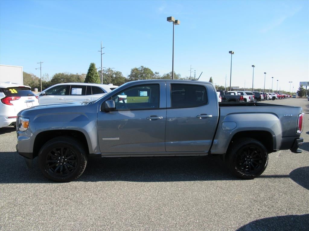 View vehicle photo 4