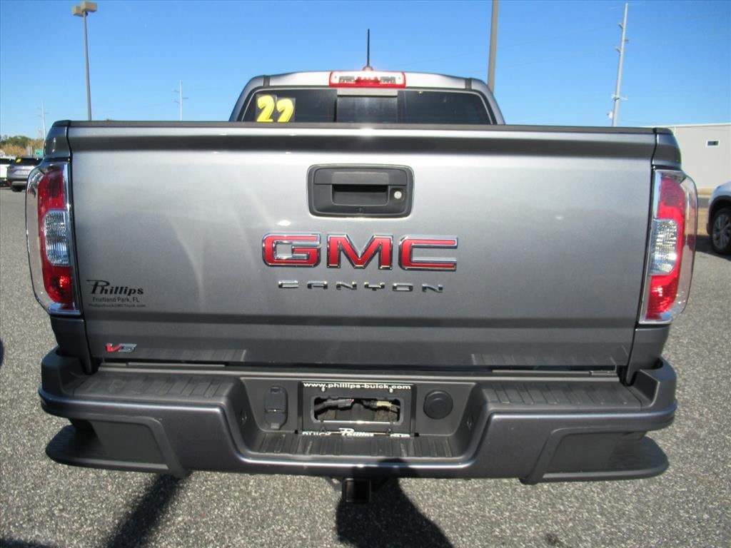 View vehicle photo 6