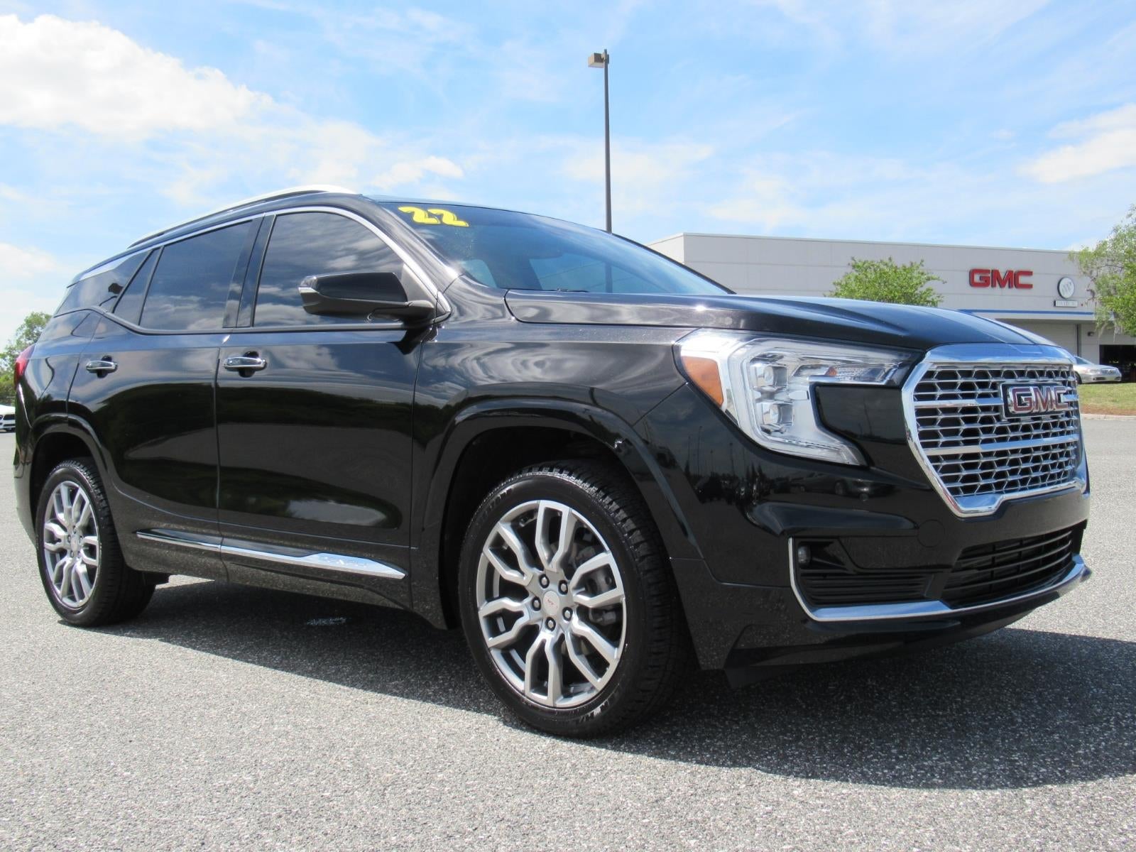  2022 GMC Terrain Denali AWD   