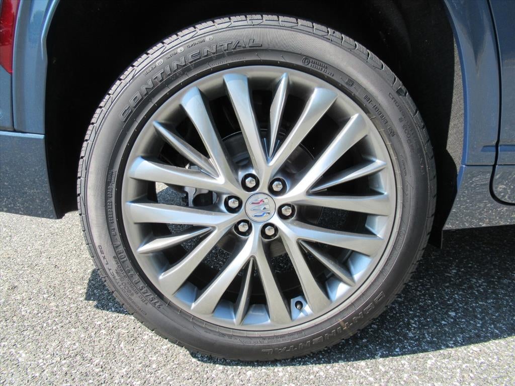 View vehicle photo 7