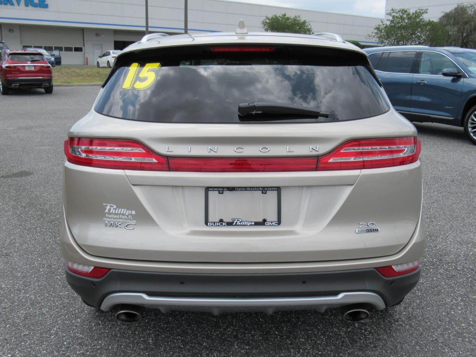 View vehicle photo 5