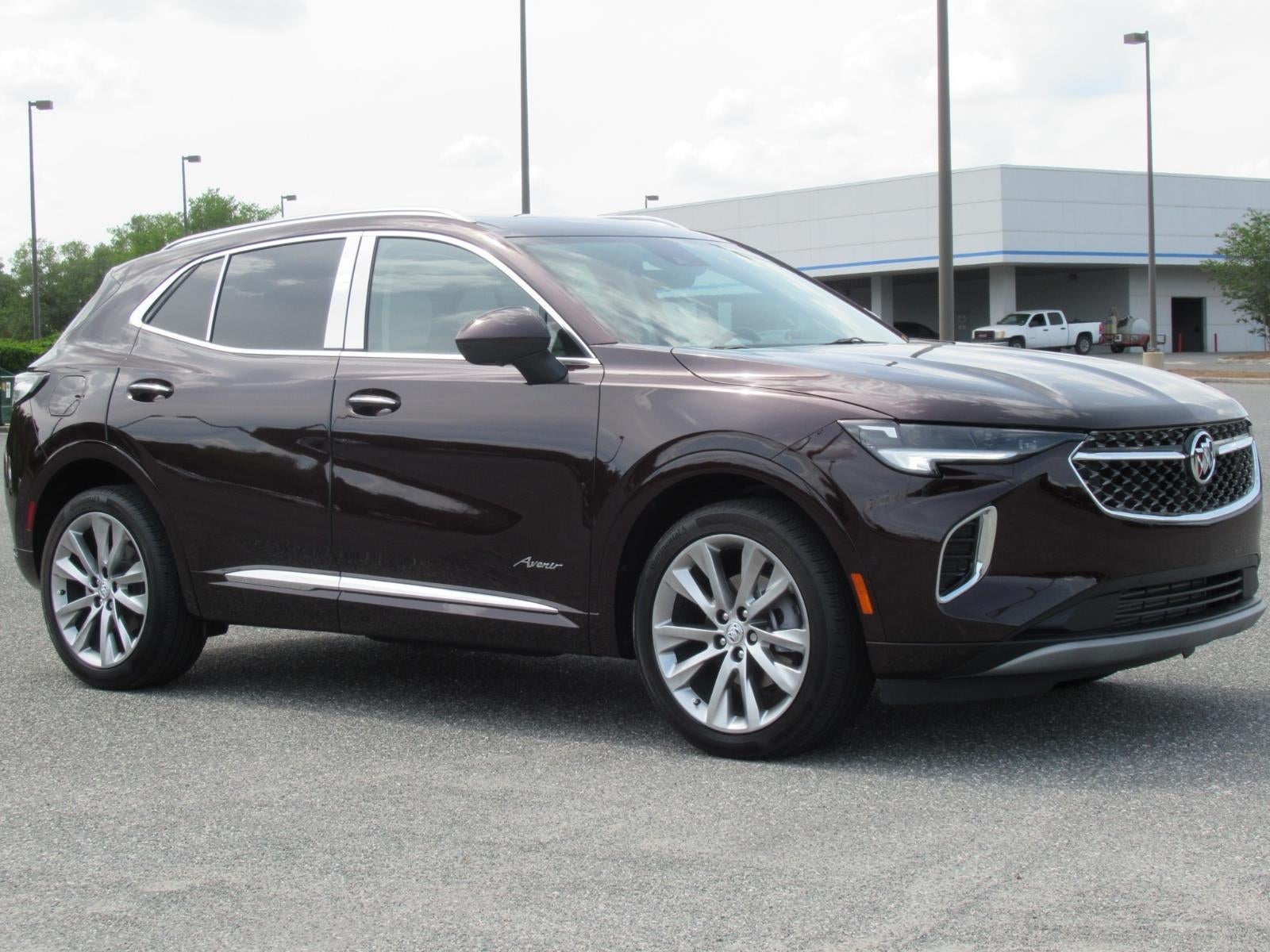 Rich Garnet Metallic 2023 Buick Envision Avenir FWD SUV / Crossover Front-Wheel Drive Automatic
