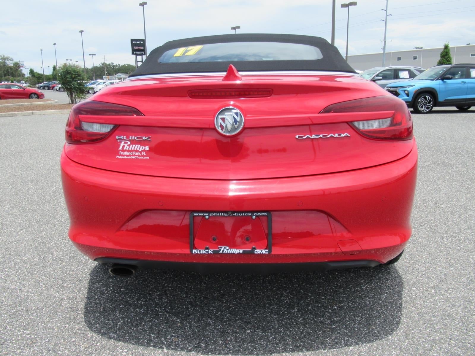 View vehicle photo 6