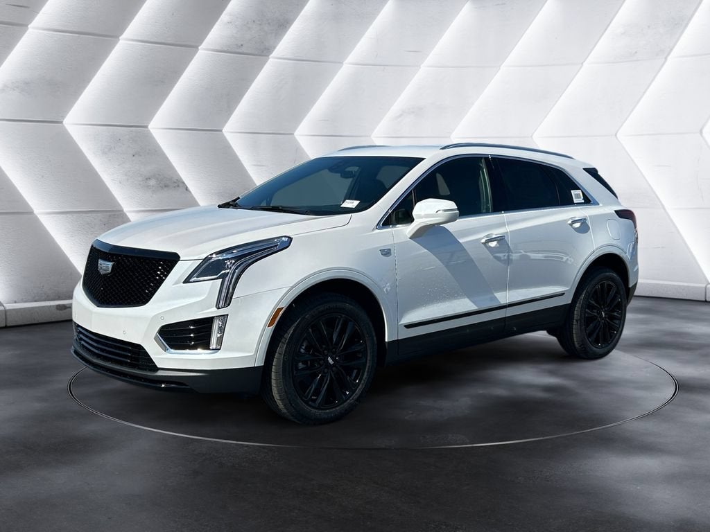 Crystal White Tricoat 2026 Cadillac XT5 SUV / Crossover Front-Wheel Drive Automatic
