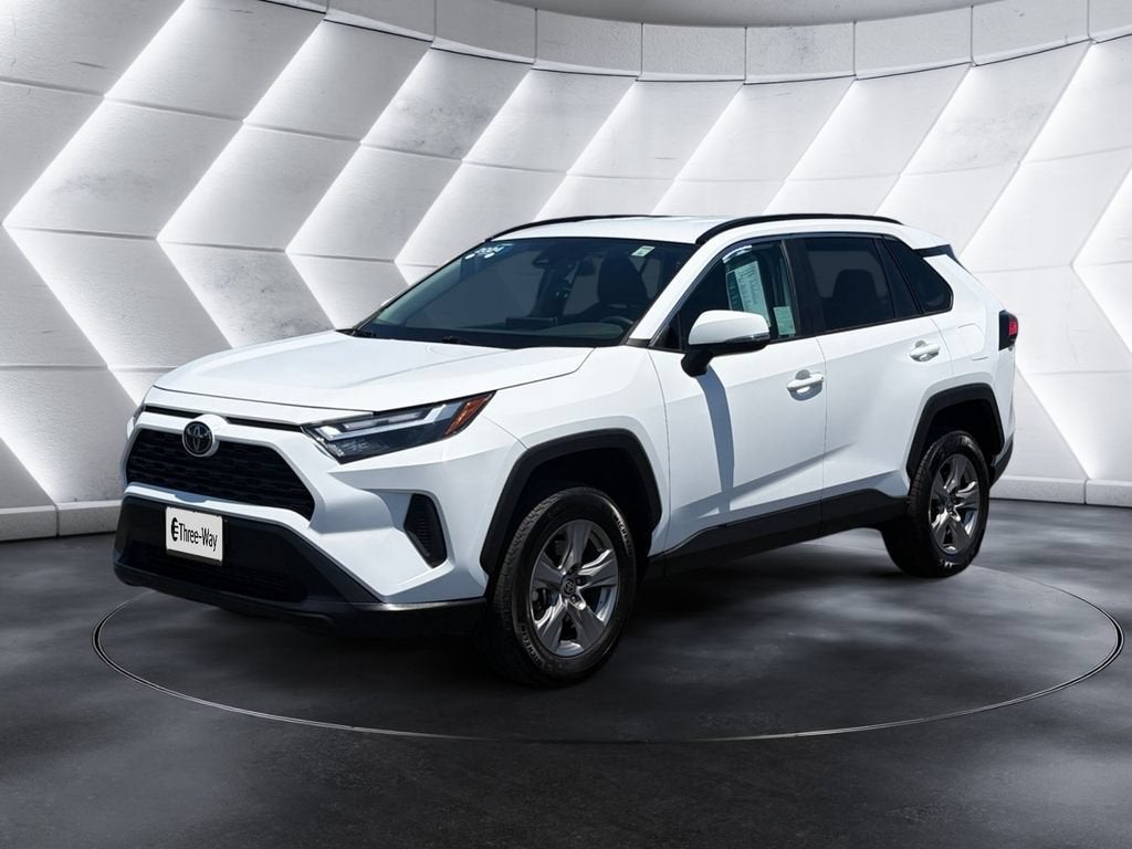 White 2024 Toyota RAV4 SUV / Crossover Front-Wheel Drive Automatic