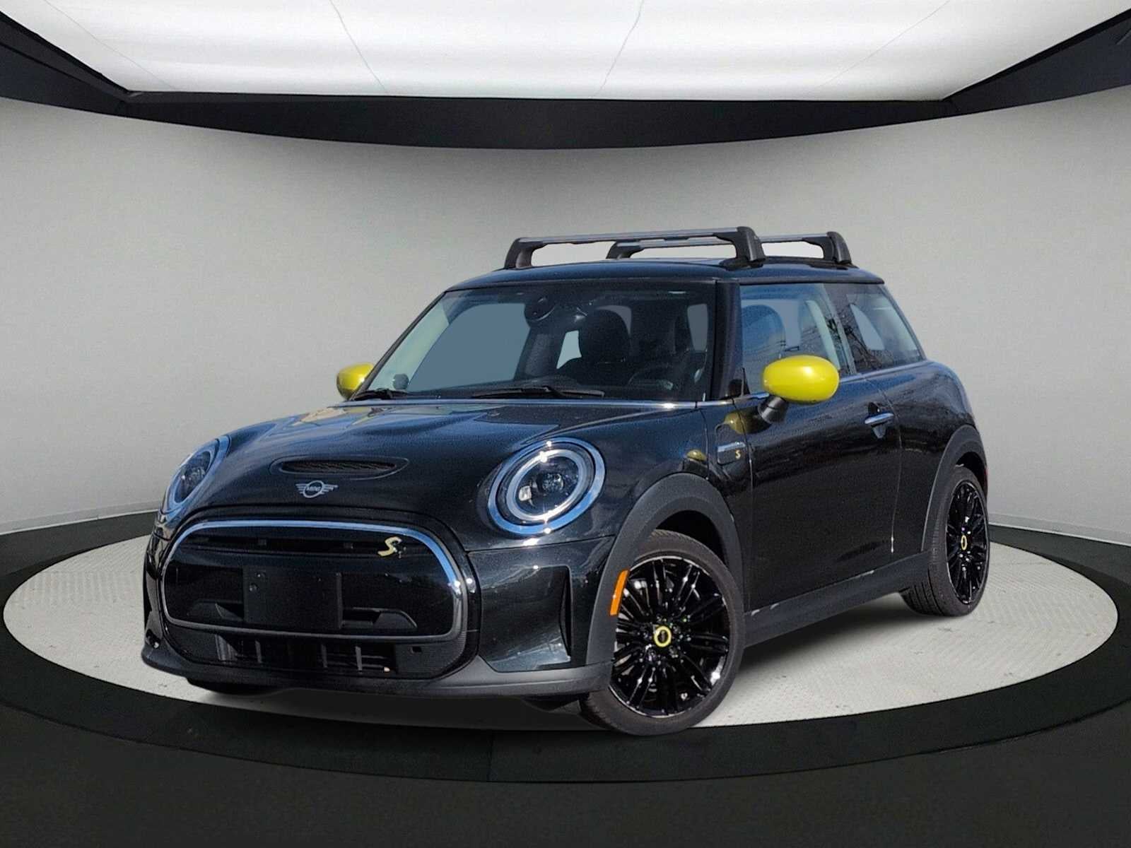 2024 MINI Hardtop 2 Door