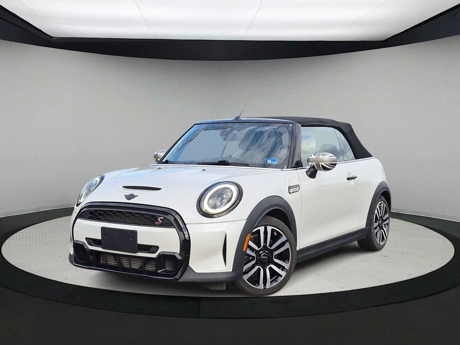 2023 MINI Convertible