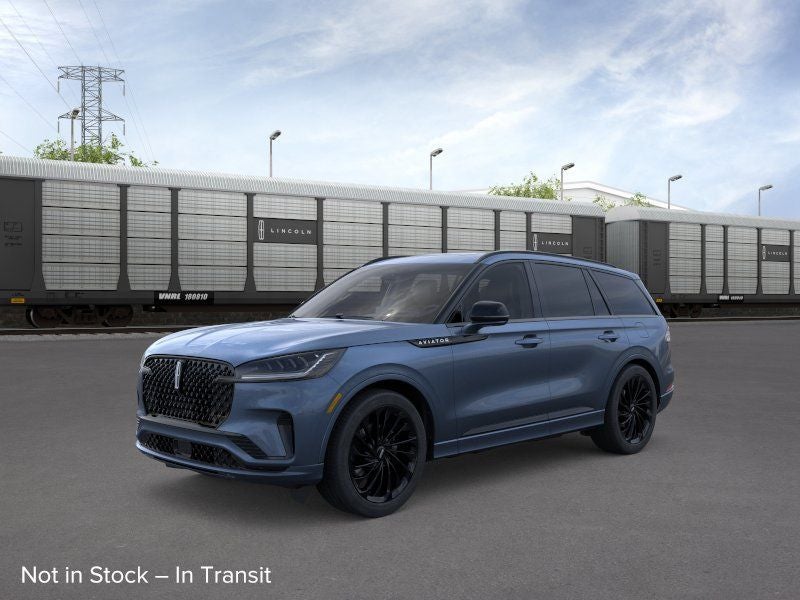 Whisper Blue Metallic Clearcoat 2026 Lincoln Aviator SUV / Crossover All-Wheel Drive Automatic