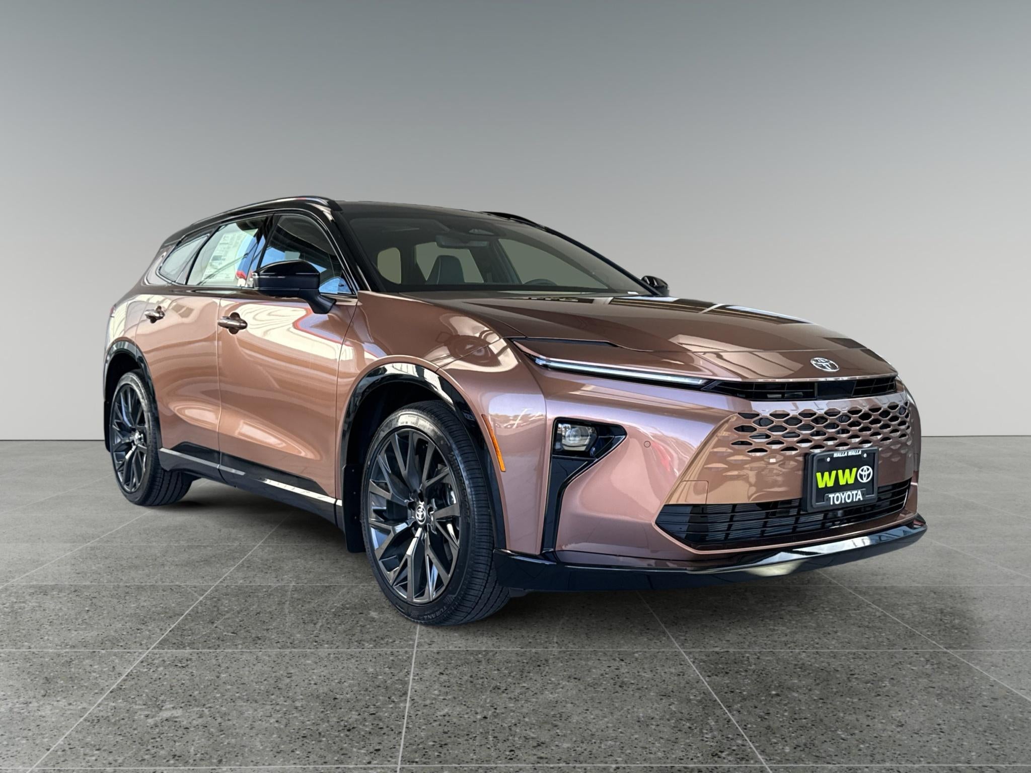 Bronze Age With Black Roof [Extra_Cost_Color] 2026 Toyota Crown Signia SUV / Crossover All-Wheel Drive Continuously Variable Transmission