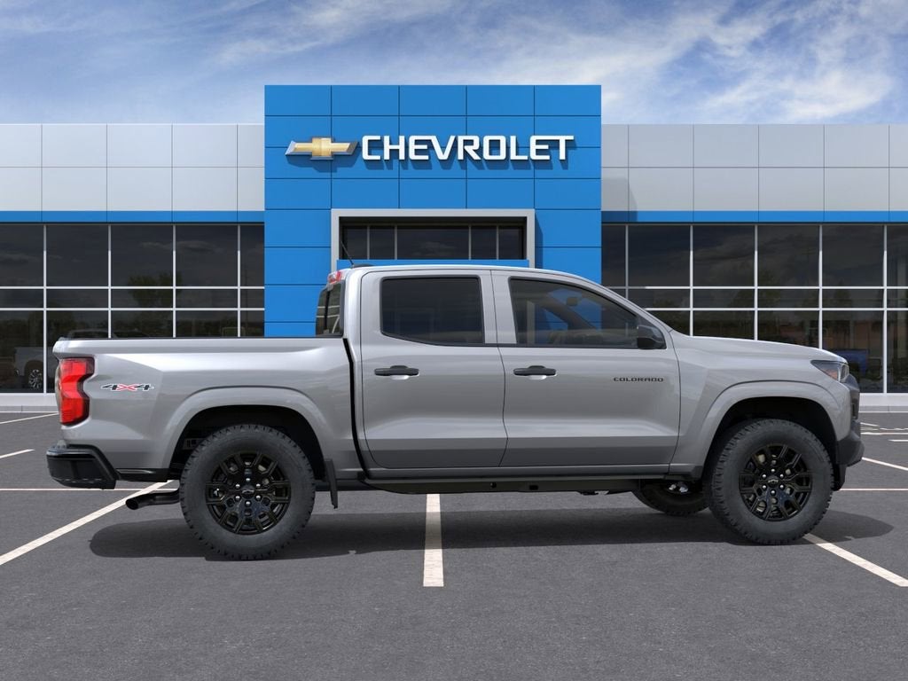 View vehicle photo 5