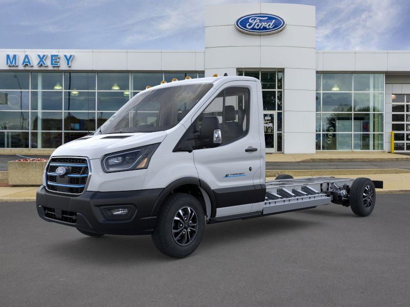 Oxford White 2026 Ford E-Transit Van  Automatic