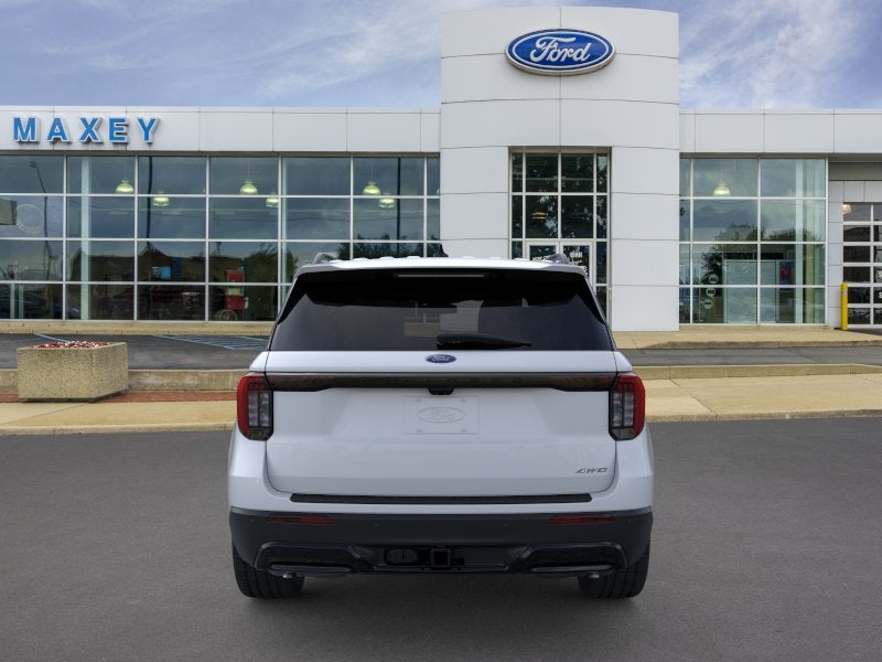 View vehicle photo 5