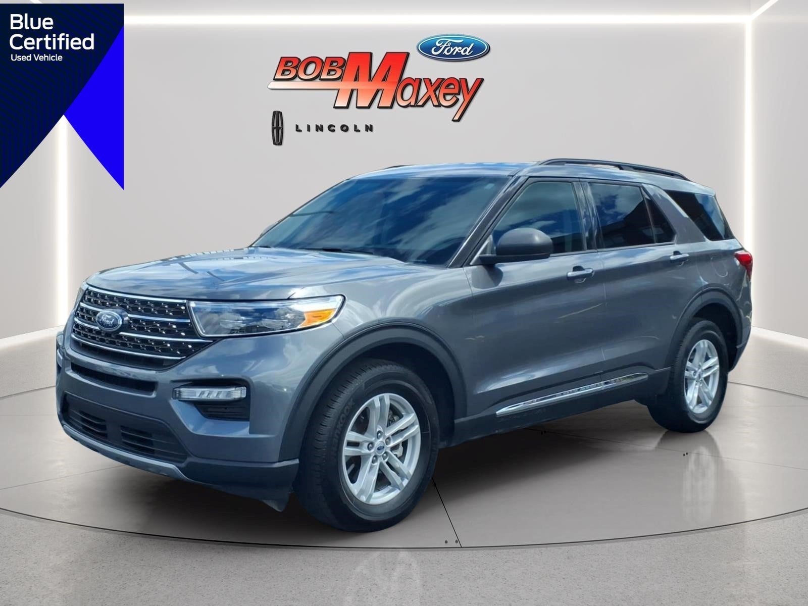 Carbonized Gray Metallic 2024 Ford Explorer SUV / Crossover All-Wheel Drive Automatic