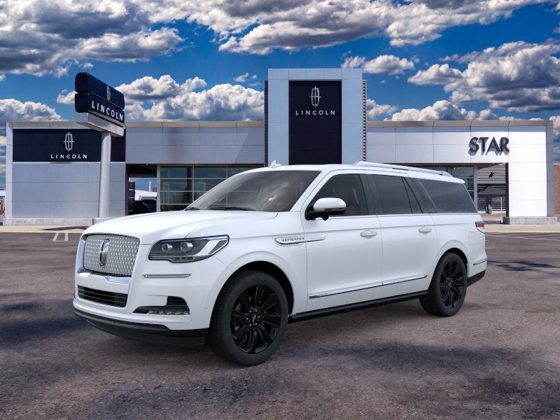 Pristine White Metallic 2023 Lincoln Navigator SUV / Crossover Four-Wheel Drive Automatic