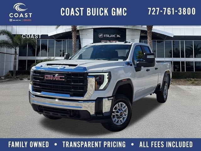Summit White 2026 GMC Sierra 2500HD Pickup Truck Four-Wheel Drive Automatic