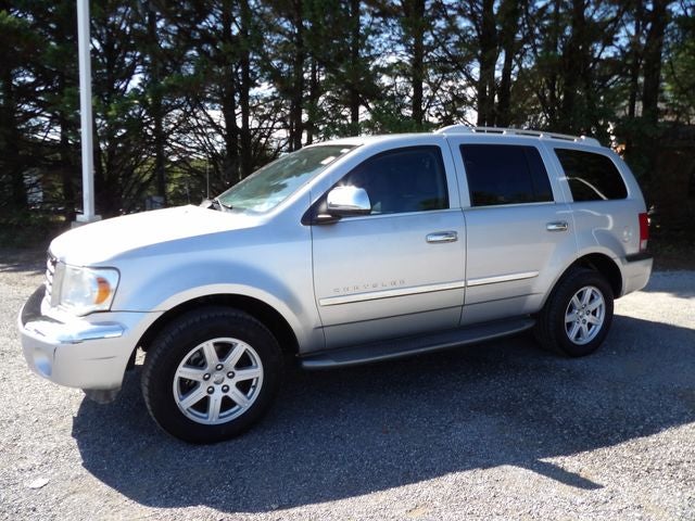 Bright Silver Metallic 2007 Chrysler Aspen SUV / Crossover Four-Wheel Drive 5-Speed Automatic