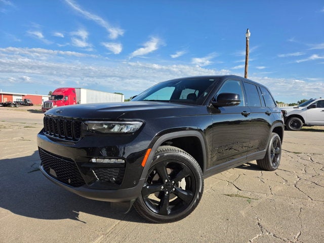  2025 Jeep Grand Cherokee Limited 4WD   