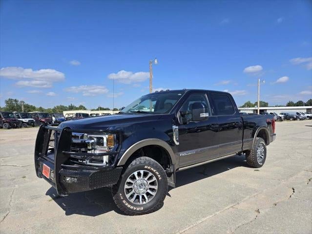 2021 Ford F-250 Super Duty Lariat Crew Cab 4WD