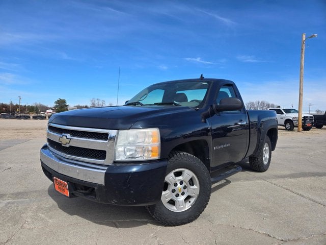 2007 Chevrolet Silverado 1500 Work Truck 4WD