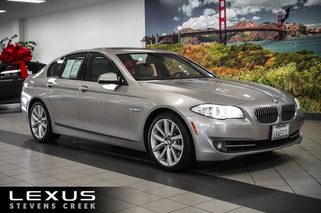 Silver Metallic 2012 BMW 5 Series Sedan Rear-Wheel Drive 8-Speed Automatic