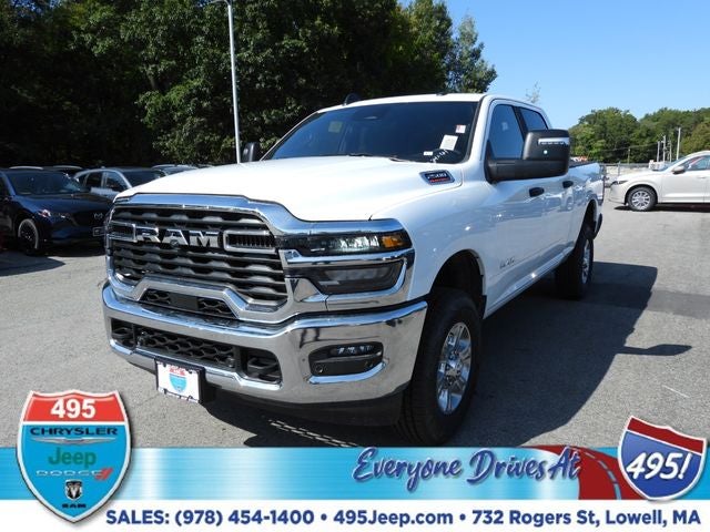2025 RAM 2500 Big Horn Crew Cab 4WD