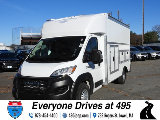 Bright White Clear-Coat Exterior Paint 2026 RAM ProMaster Chassis   9-Speed Automatic