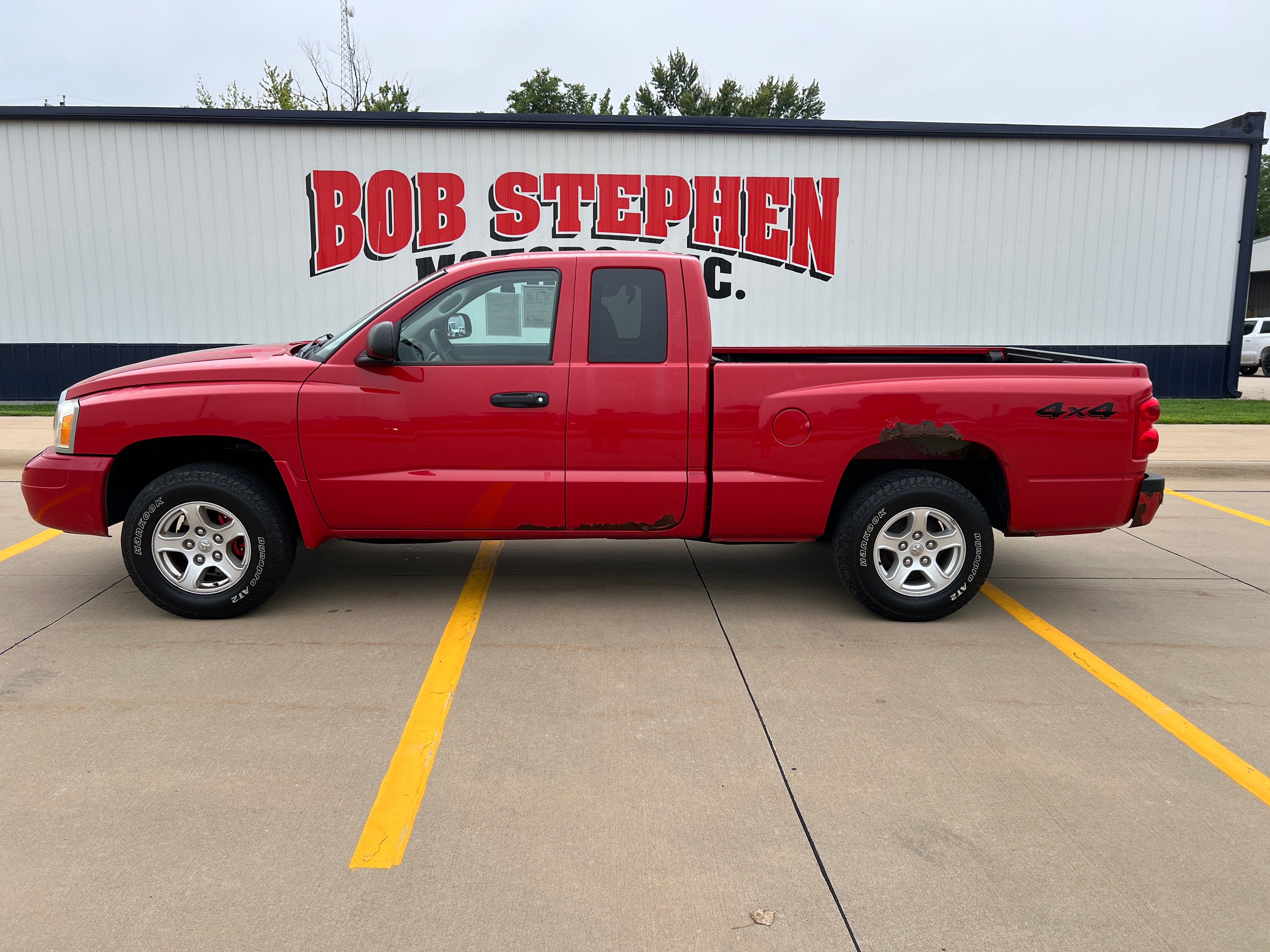  2007 Dodge Dakota SLT Club Cab 4WD RWD   