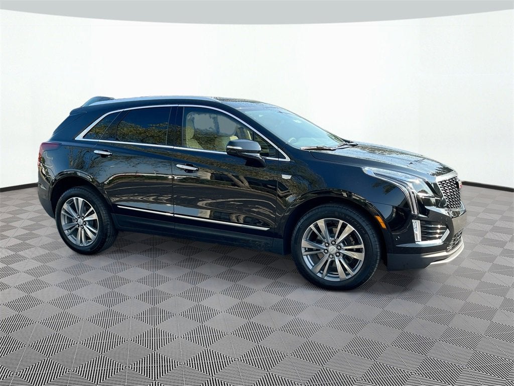 2025 Cadillac XT5 Premium Luxury FWD