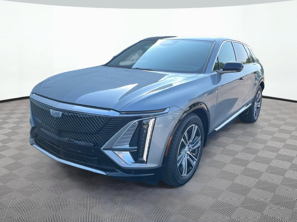 Argent Silver Metallic 2026 Cadillac LYRIQ SUV / Crossover Rear-Wheel Drive Automatic