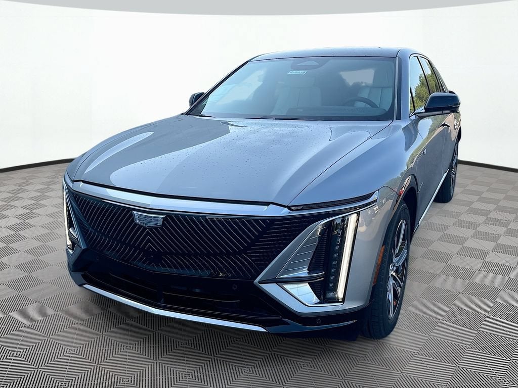Argent Silver Metallic 2026 Cadillac LYRIQ SUV / Crossover Rear-Wheel Drive Automatic