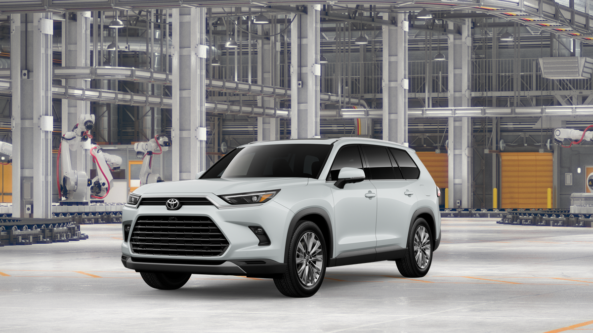 Wind Chill Pearl [Extra_Cost_Color] 2026 Toyota Grand Highlander SUV / Crossover All-Wheel Drive 8-Speed Dual Clutch