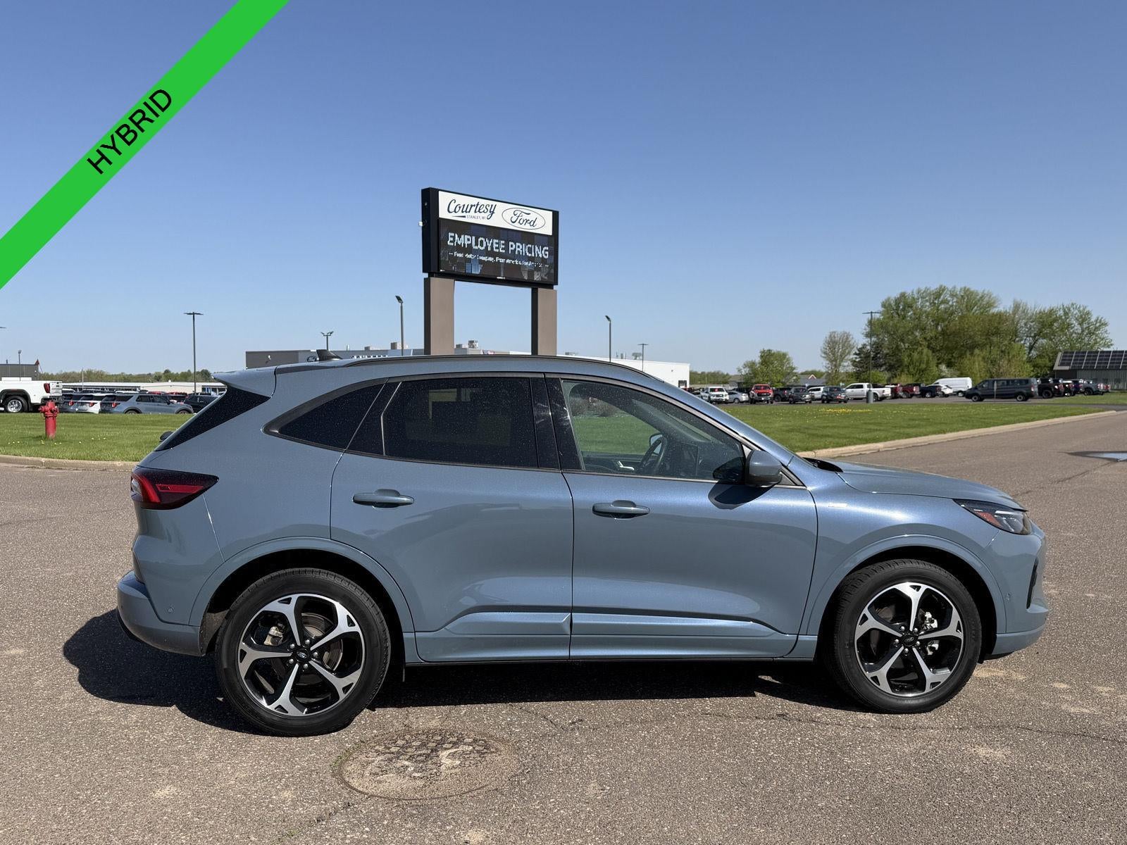 2023 Ford Escape ST Line Elite
