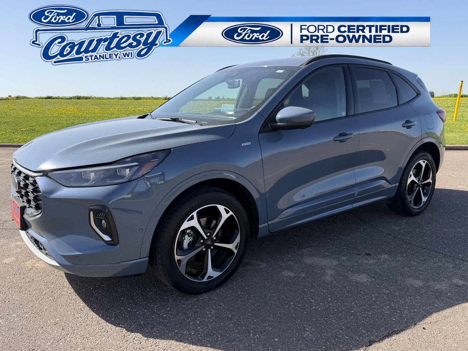 2023 Ford Escape ST Line Elite