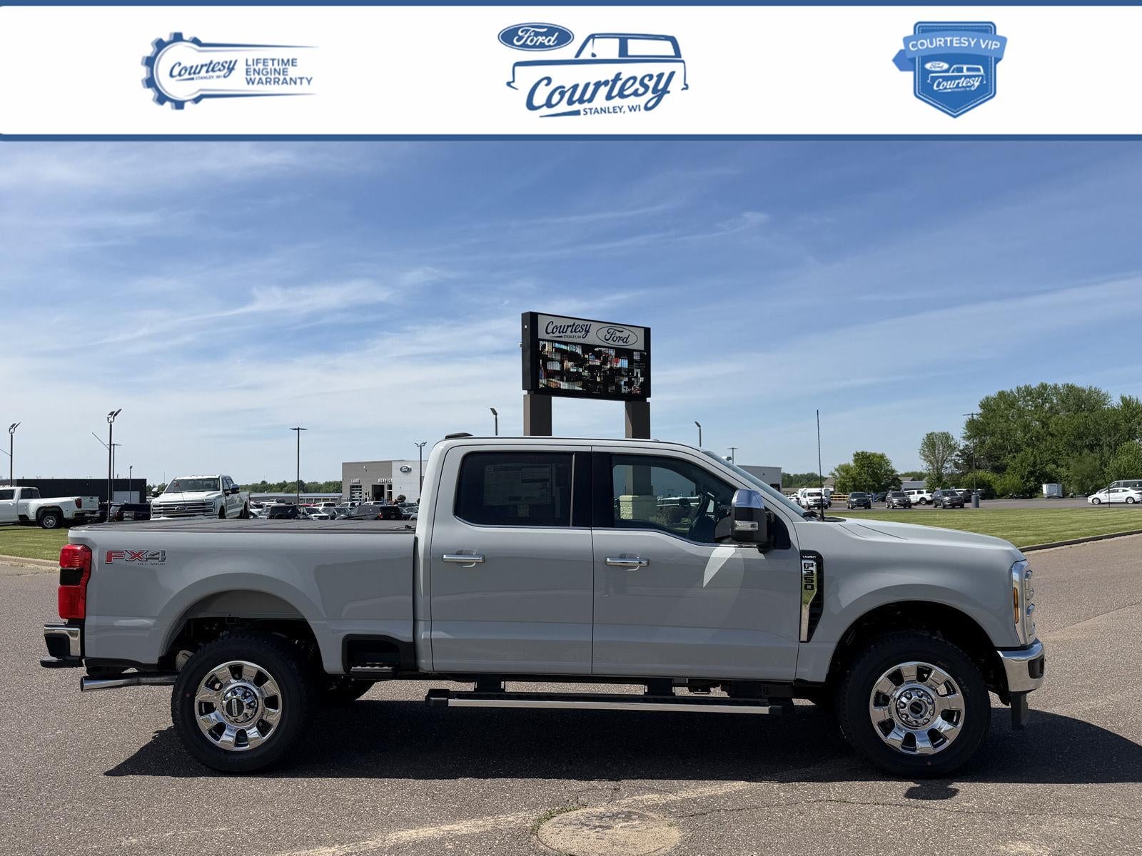 2026 Ford Super Duty F-350 Srw LARIAT