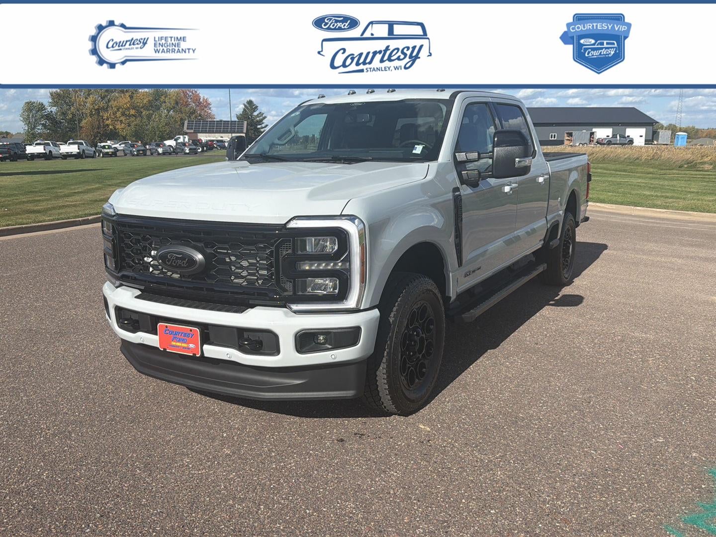 2026 Ford Super Duty F-350 SRW LARIAT