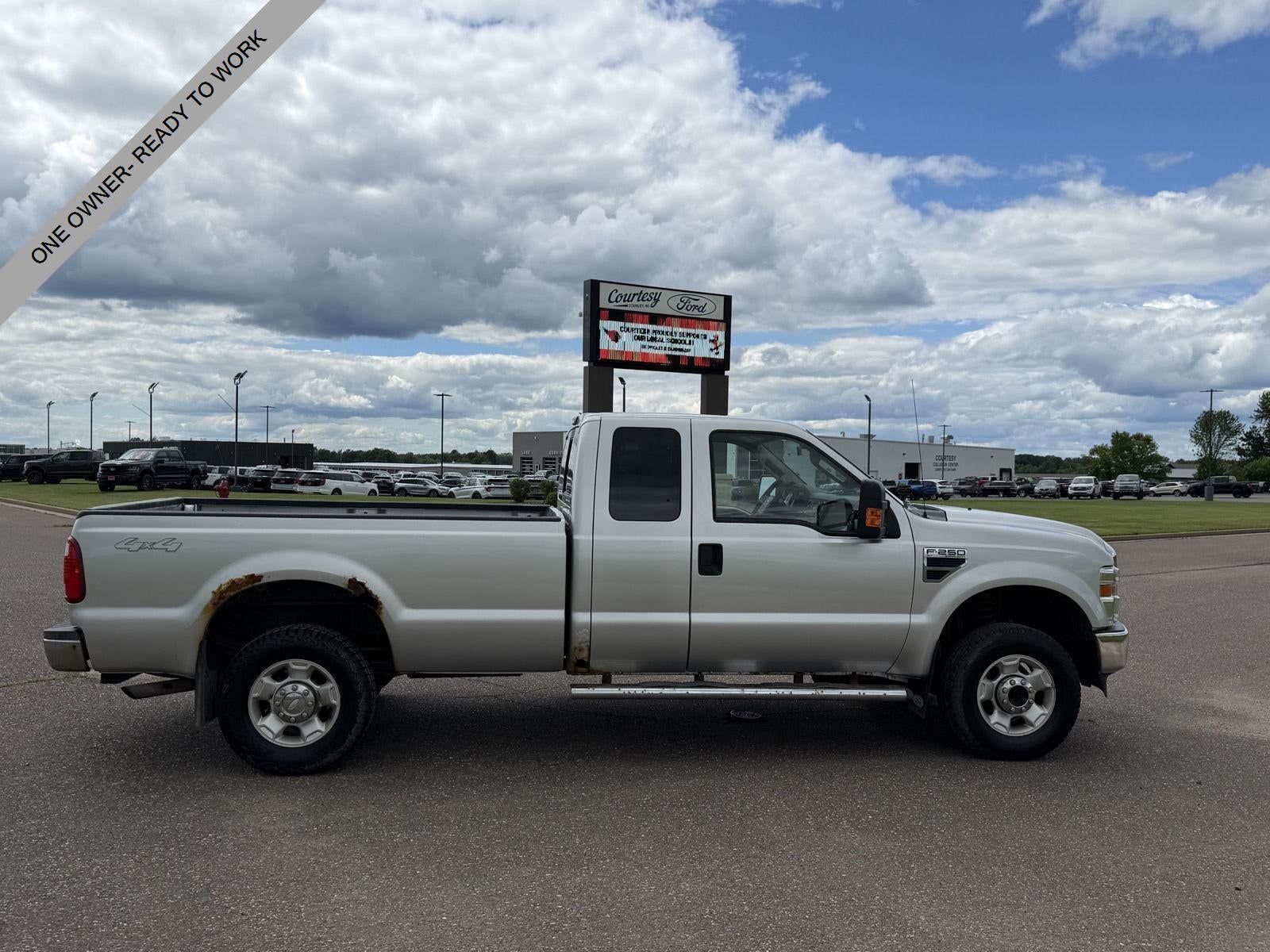 2010 Ford Super Duty F-250 Srw XL