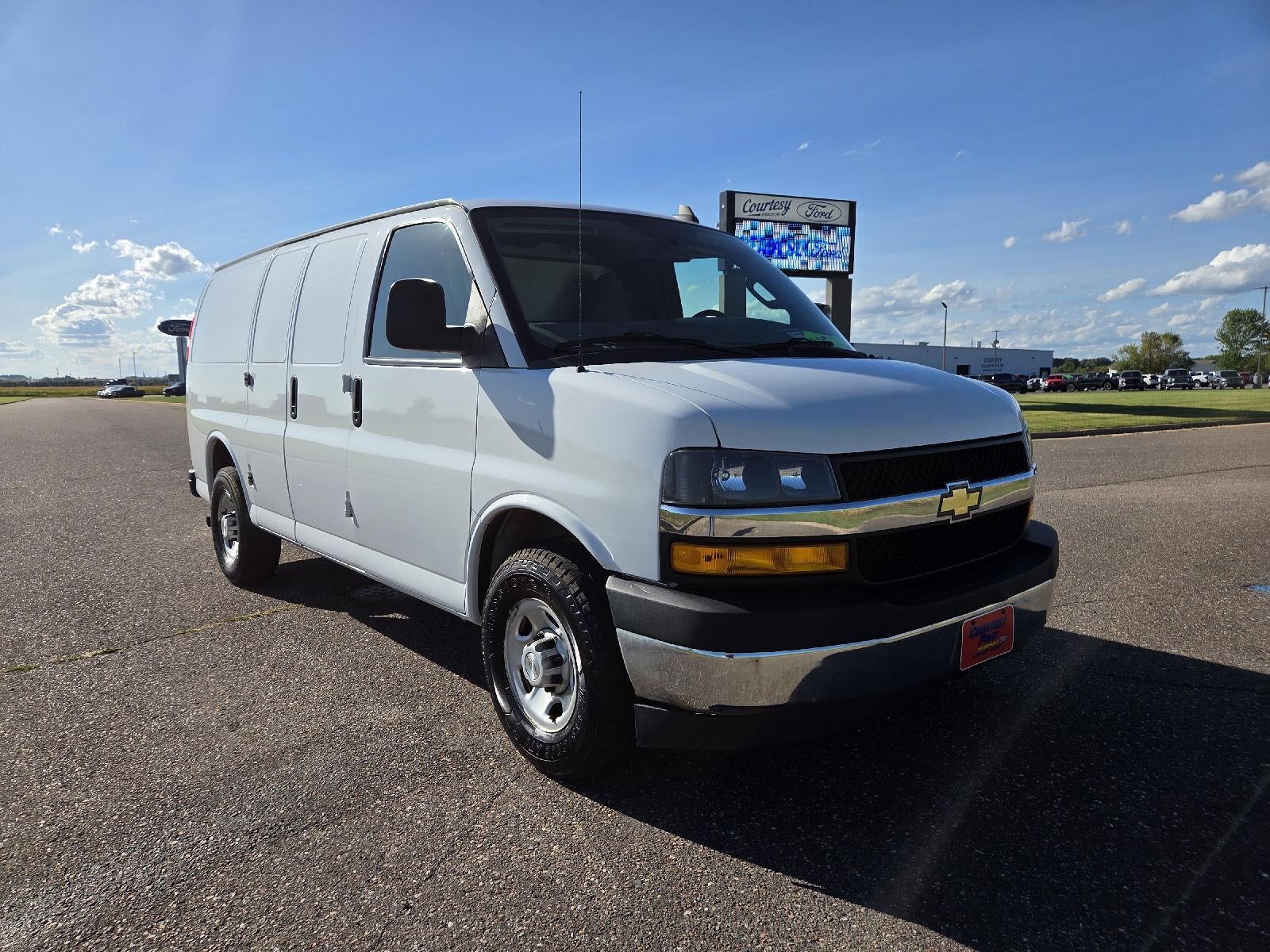 2018 Chevrolet Express Cargo Van Cargo