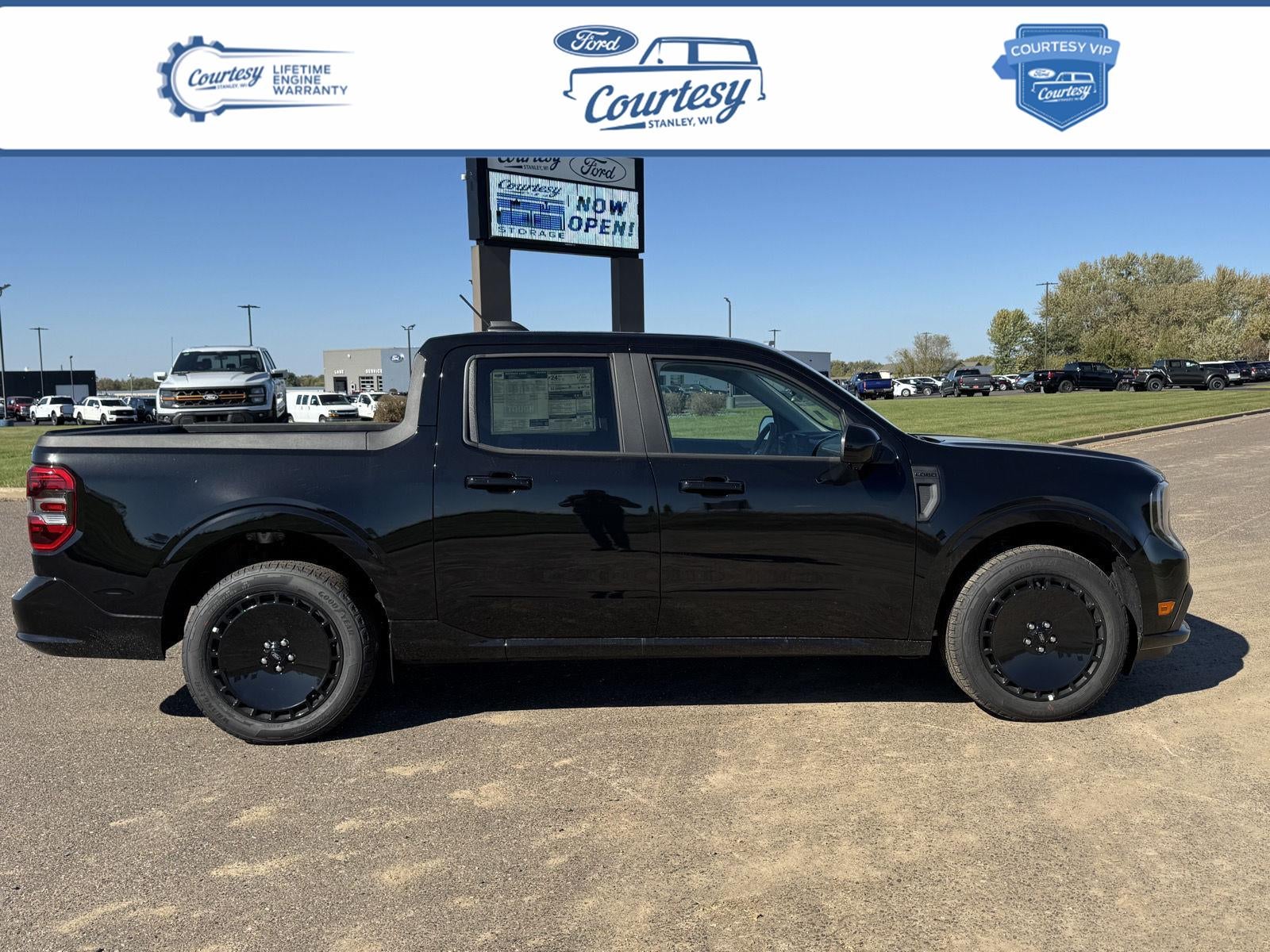 2025 Ford Maverick LOBO-Premium
