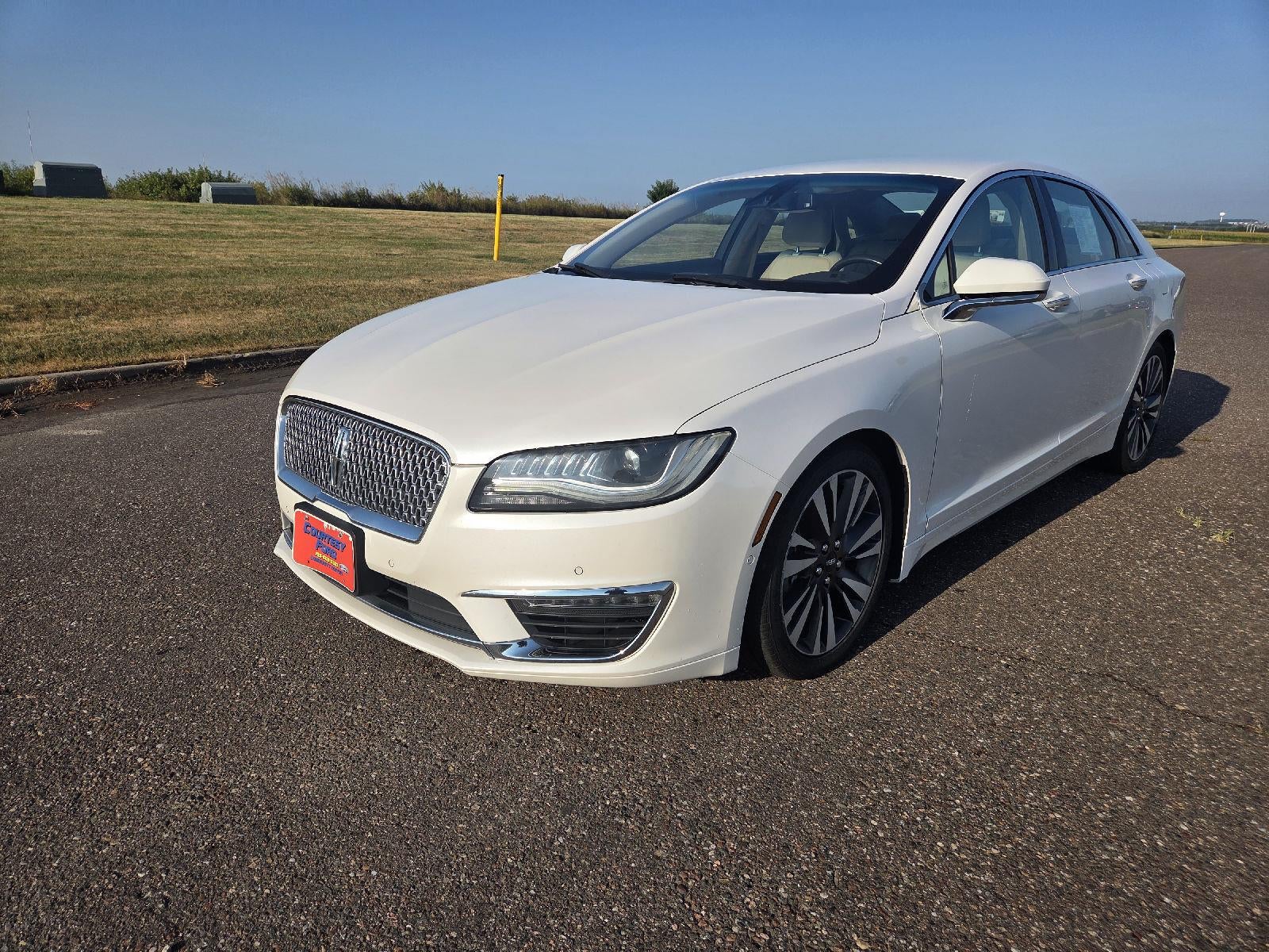 2017 Lincoln MKZ Select