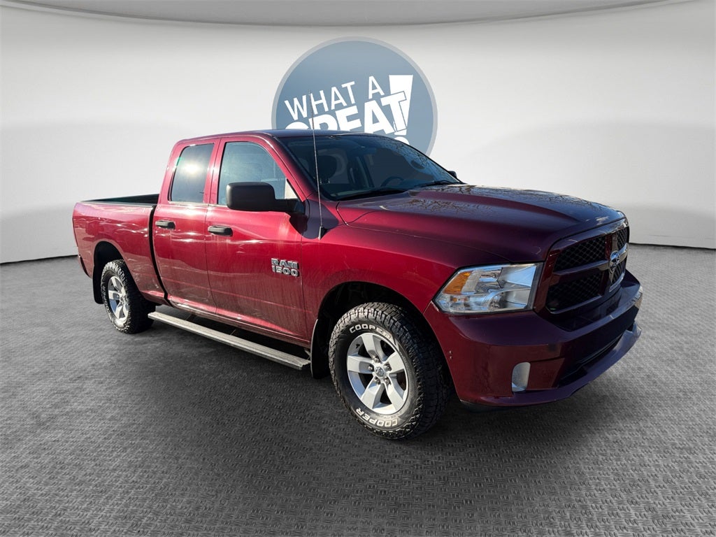 2017 RAM 1500 Express Quad Cab 4WD
