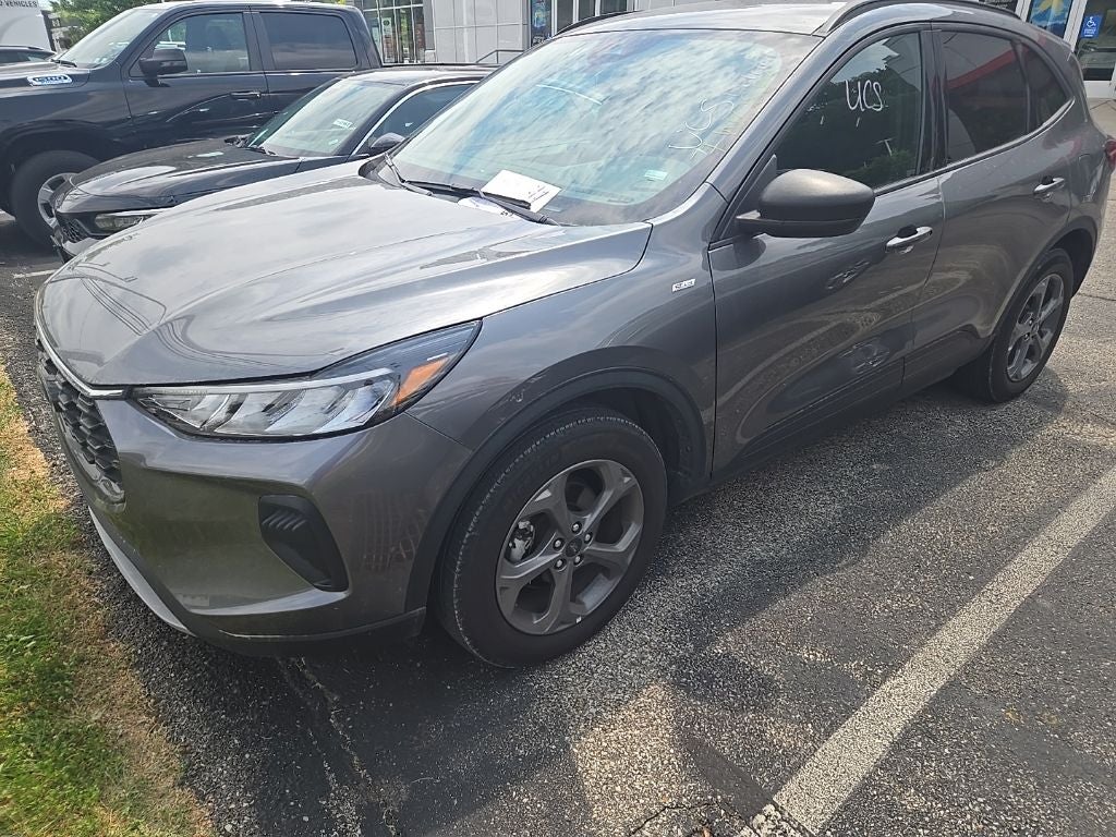 Gray Metallic 2025 Ford Escape ST-Line AWD SUV / Crossover All-Wheel Drive 8-Speed Automatic
