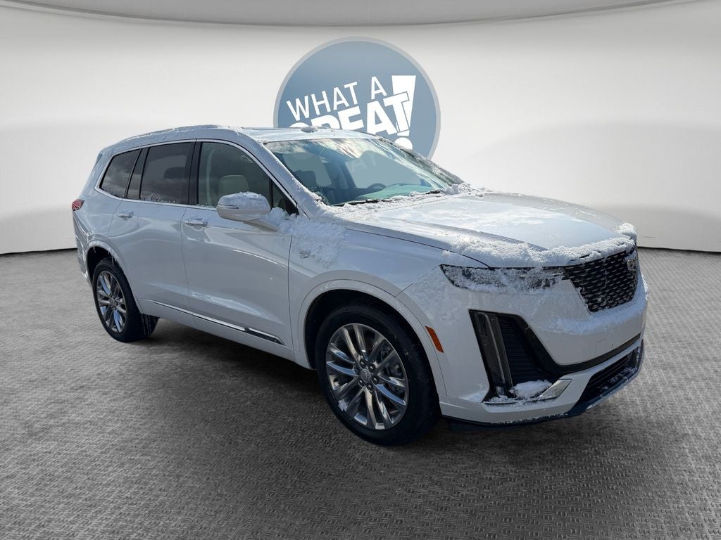 2022 Cadillac XT6 Premium Luxury AWD