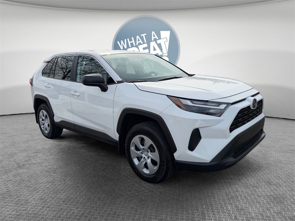 2025 Toyota RAV4 LE AWD