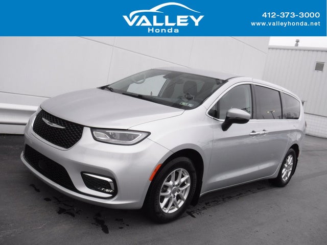 2023 Chrysler Pacifica Touring L FWD