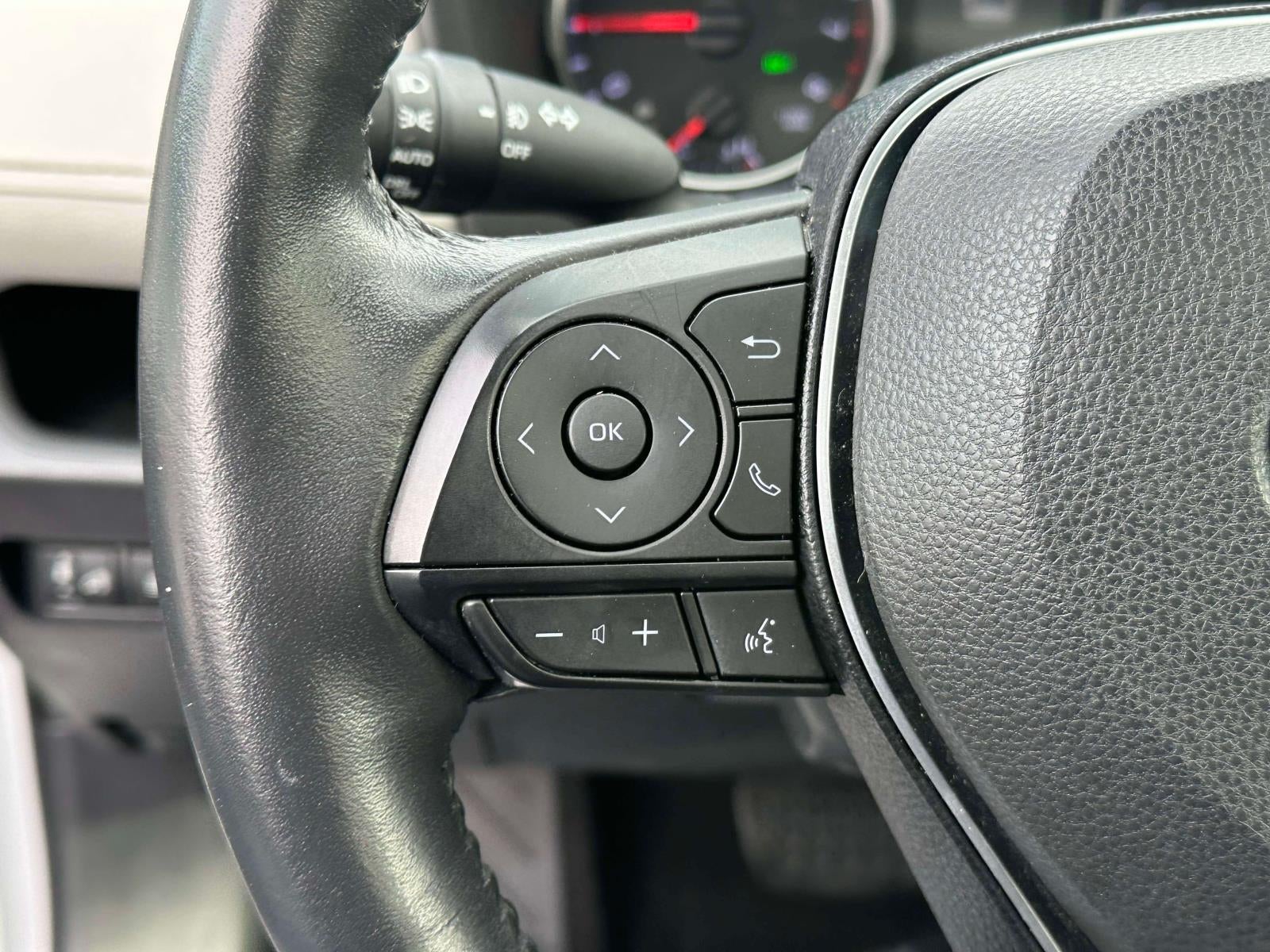 2019 Toyota RAV4 XLE Premium AWD (Natl)