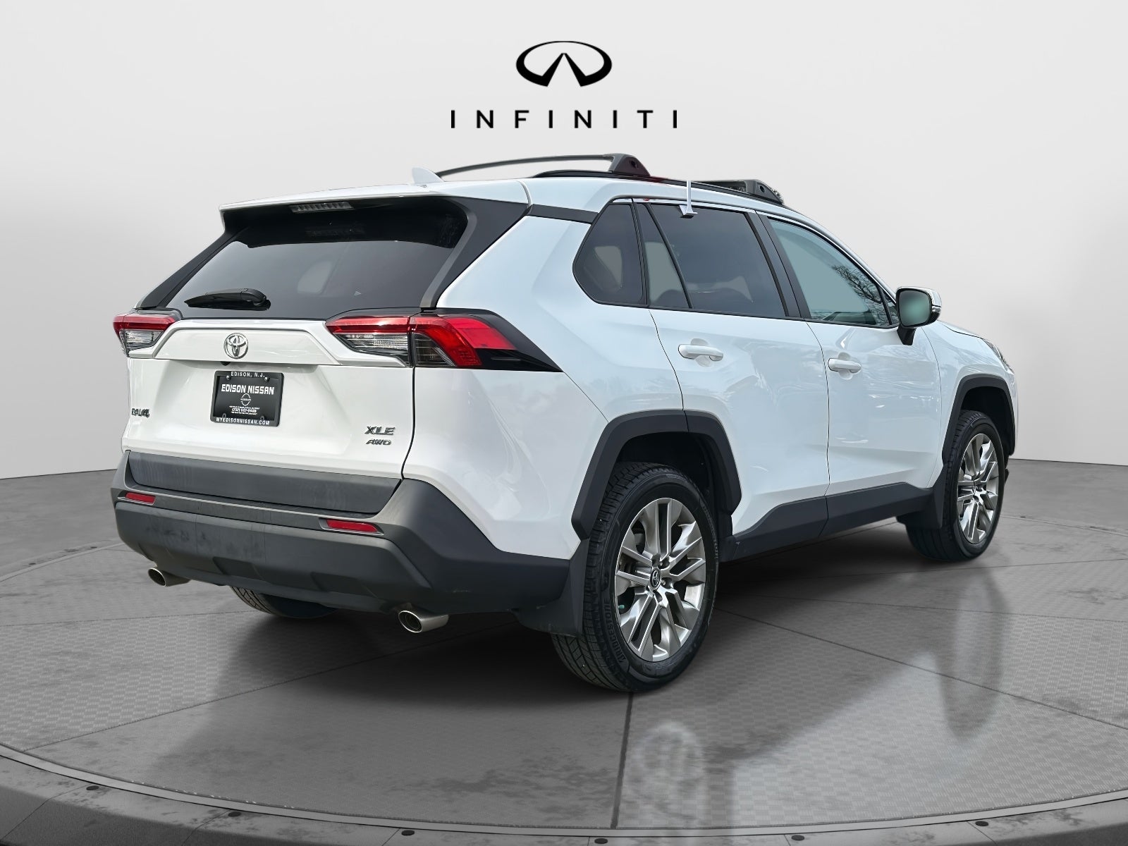 2019 Toyota RAV4 XLE Premium AWD (Natl)