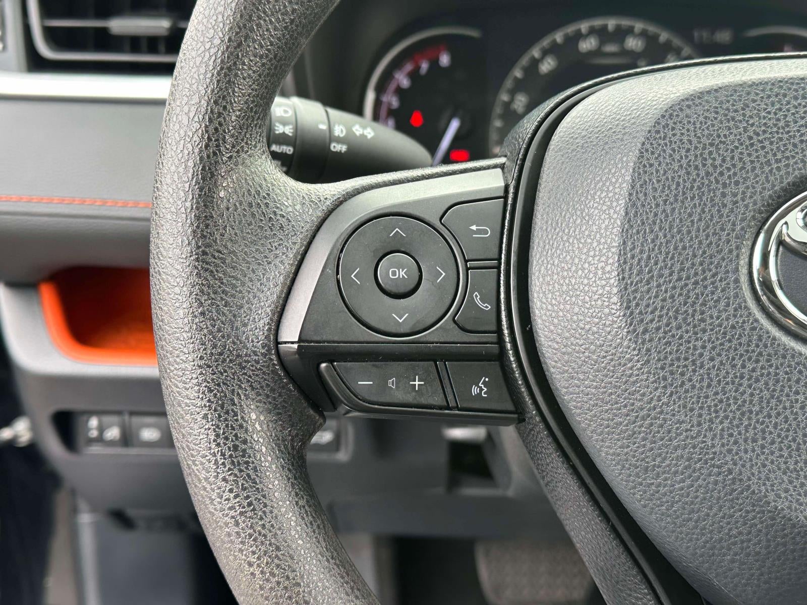 2019 Toyota RAV4 Adventure AWD (Natl)